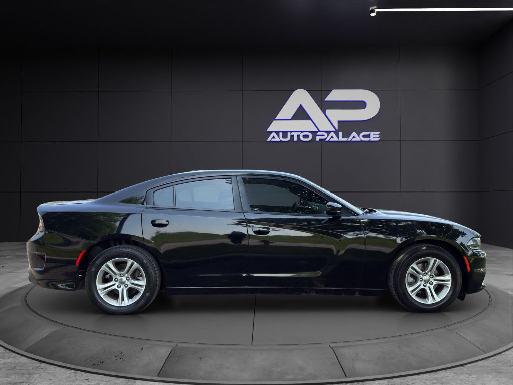 2022 Dodge Charger Image 8