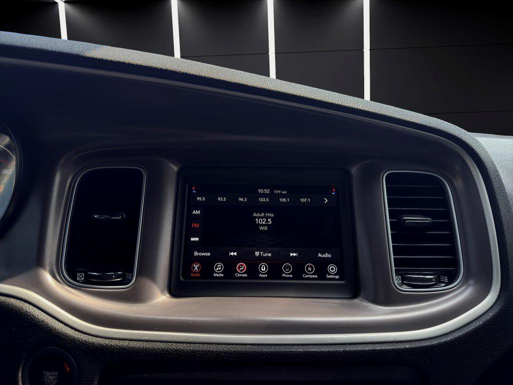 2022 Dodge Charger Image 17