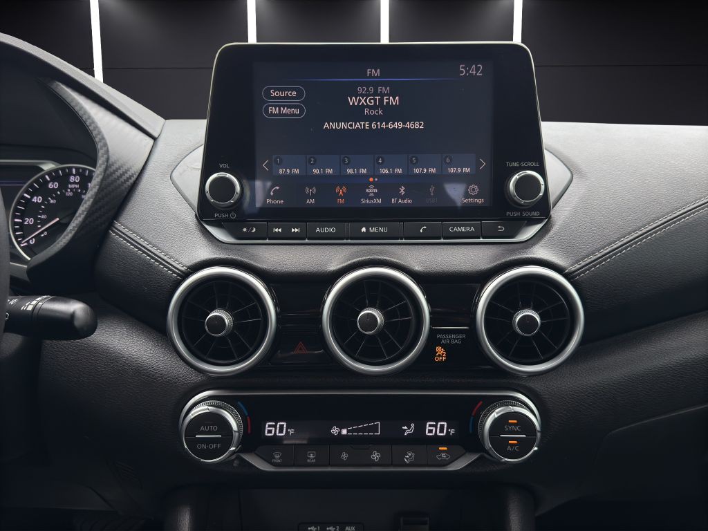 2021 Nissan Sentra Image 18