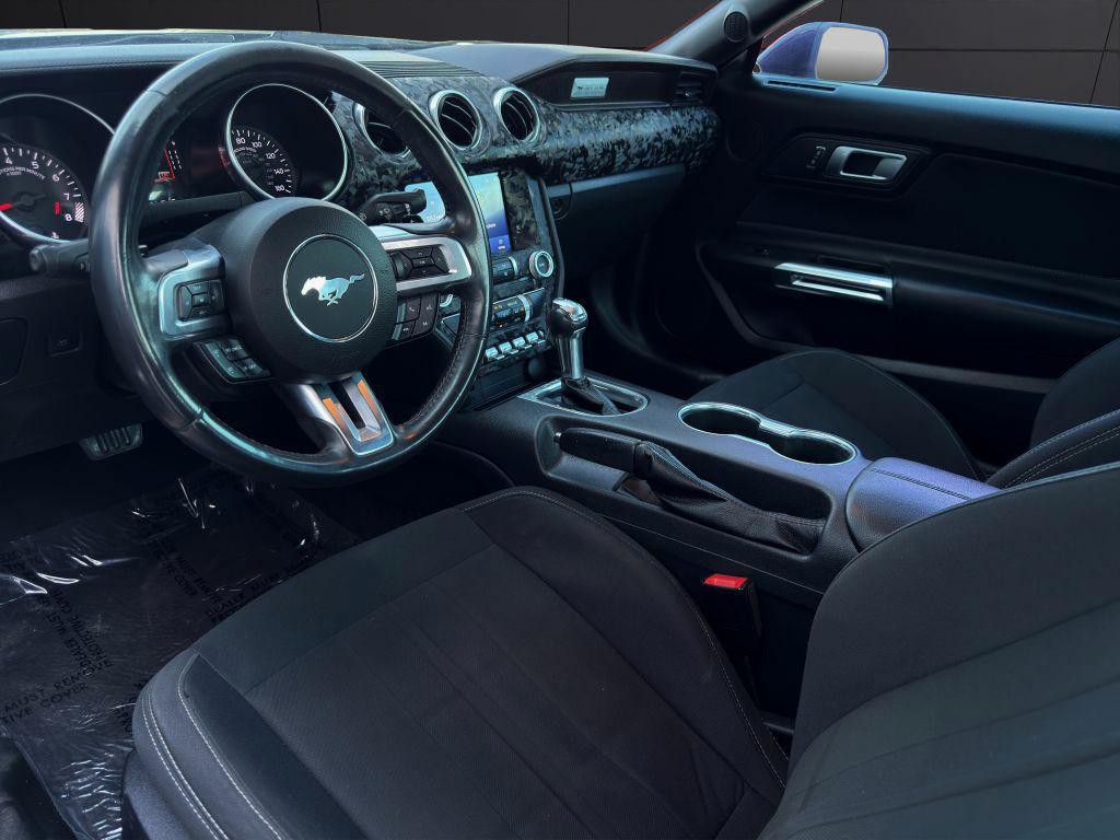2022 Ford Mustang Image 12