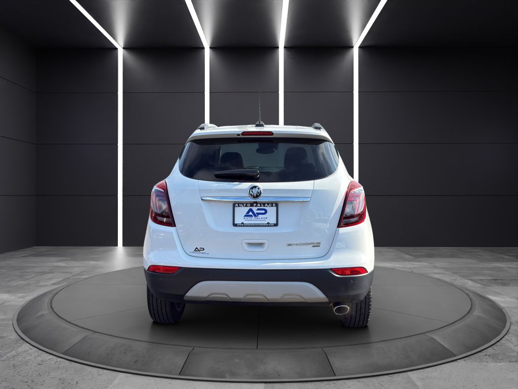 2022 Buick Enclave Image 4