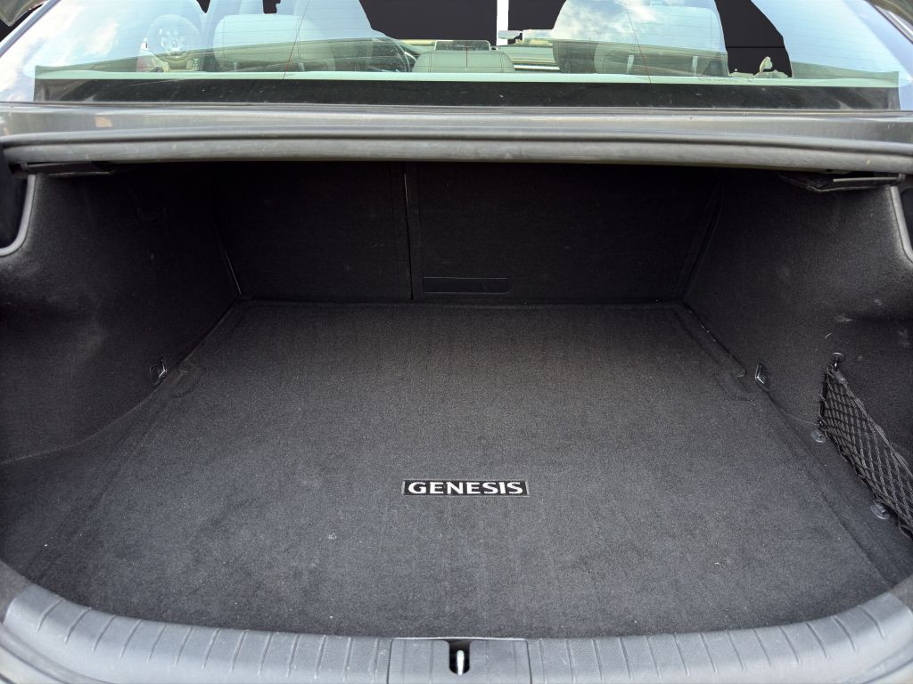 2019 Genesis G70 Image 22