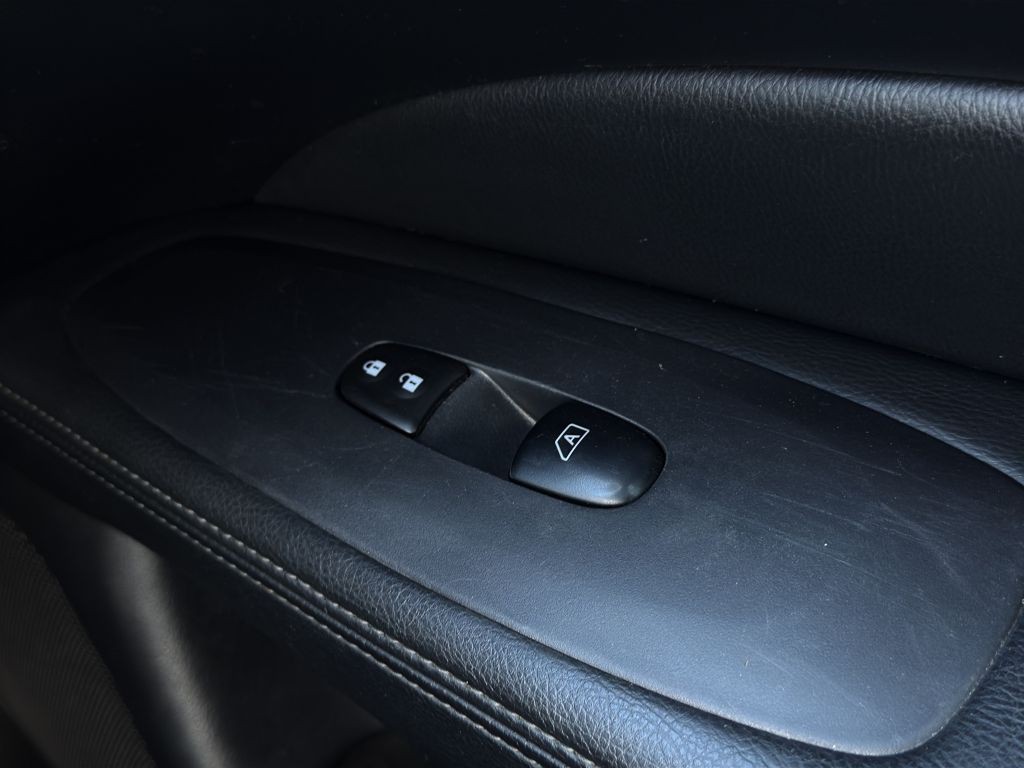 2020 Nissan Pathfinder Image 15