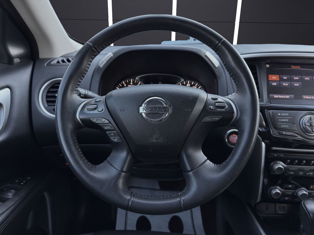 2020 Nissan Pathfinder Image 16