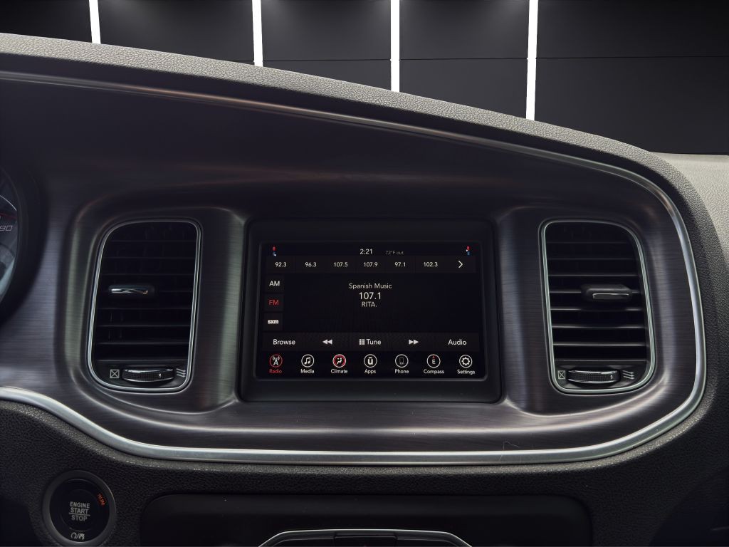 2018 Dodge Charger Image 18