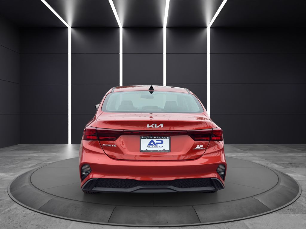 2024 Kia Forte Image 5