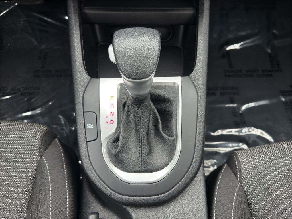 2024 Kia Forte Image 19