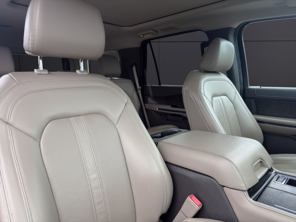 2021 Ford Expedition Image 14