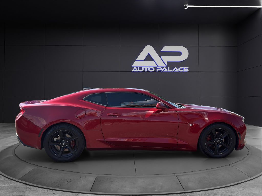 2018 Chevrolet Camaro Image 8