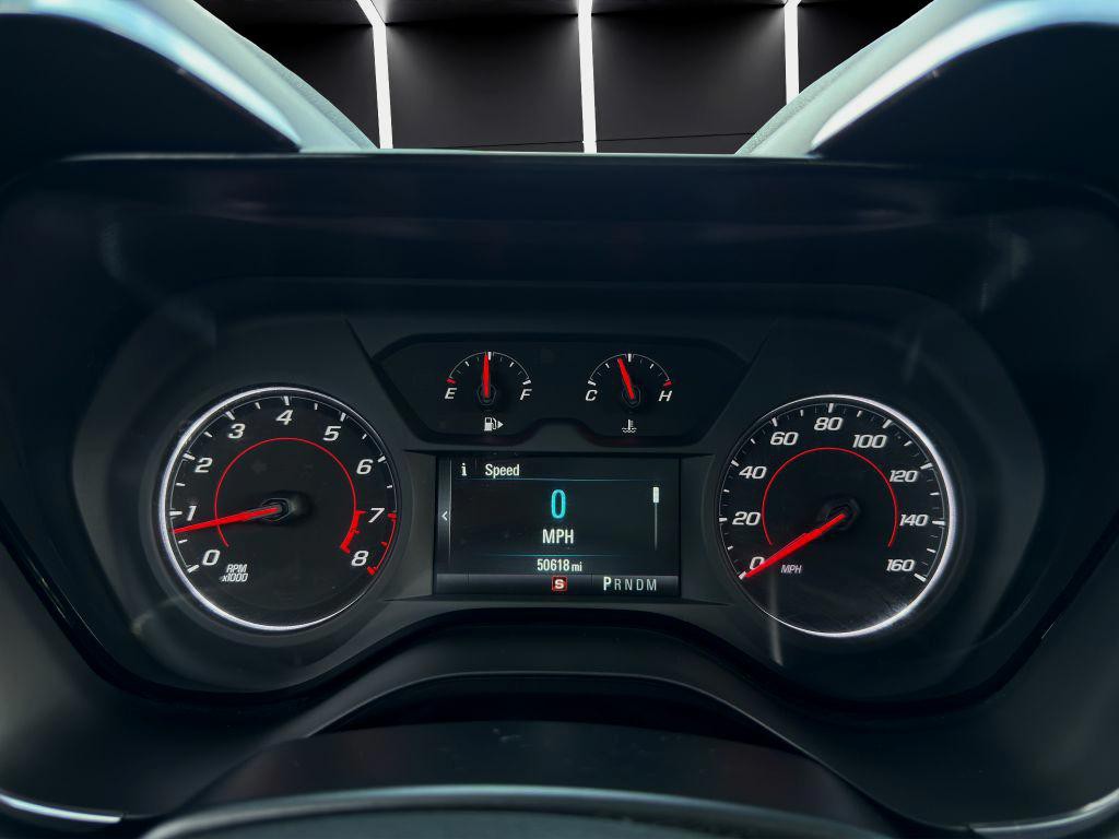 2018 Chevrolet Camaro Image 17