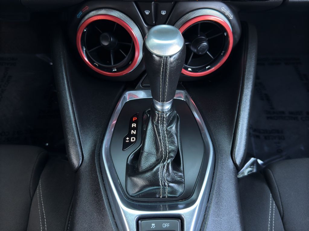 2018 Chevrolet Camaro Image 19