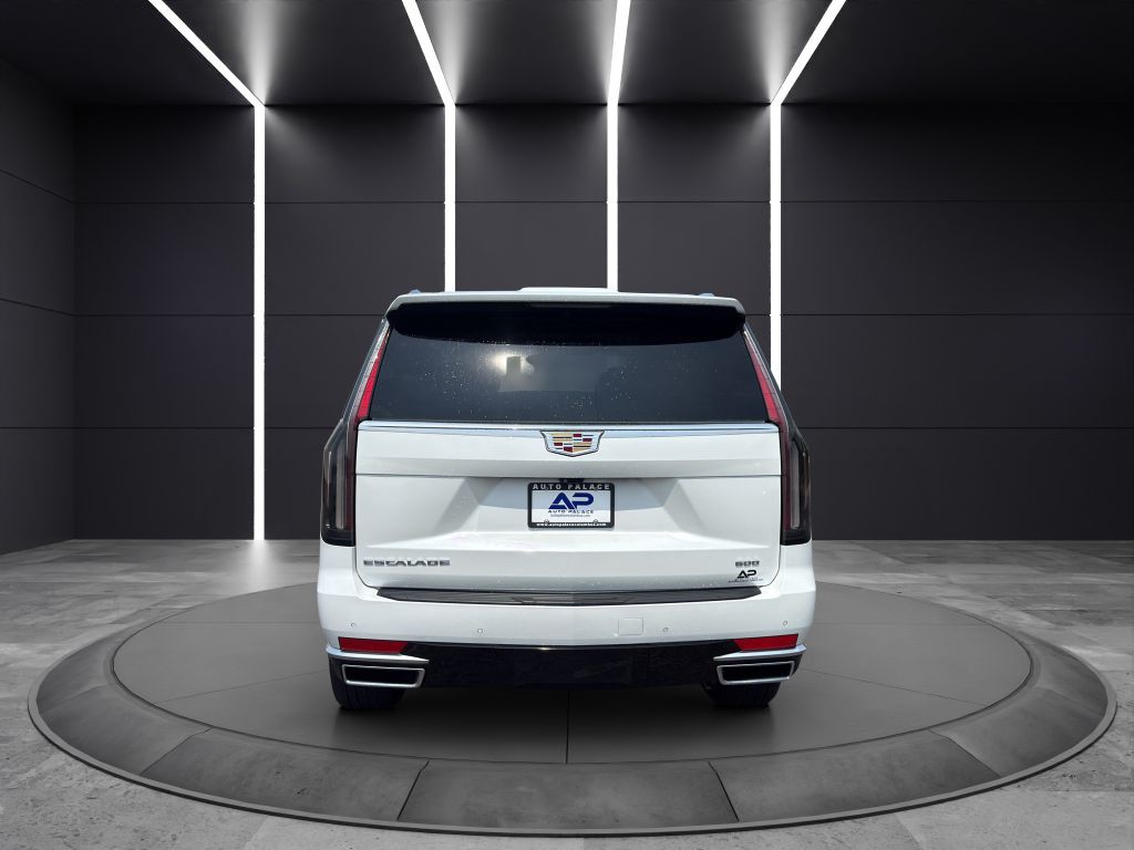 2022 Cadillac Escalade Image 5