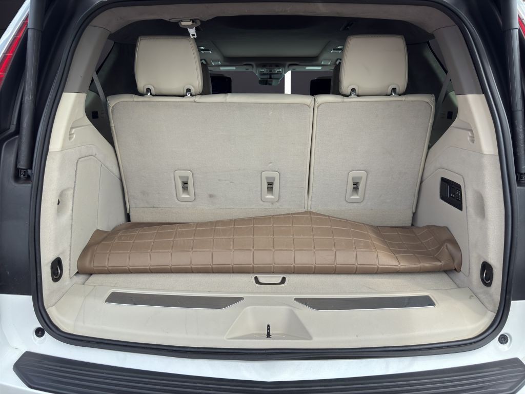 2022 Cadillac Escalade Image 22