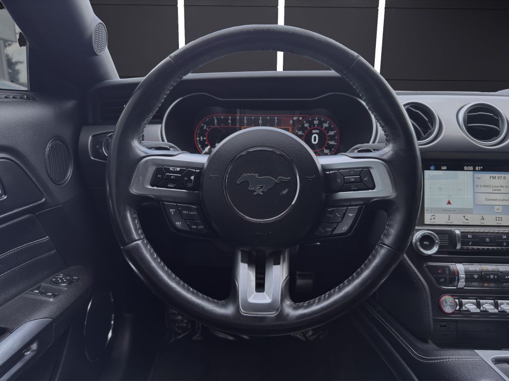 2018 Ford Mustang Image 16