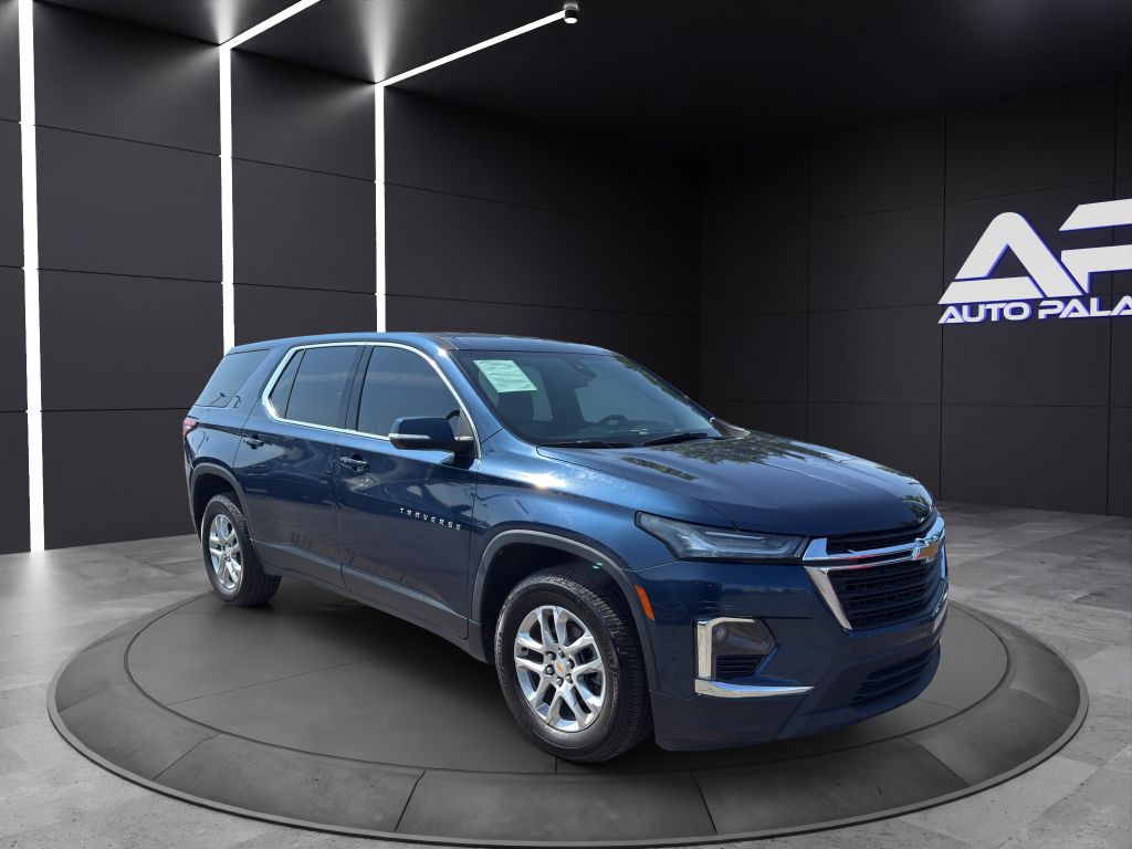 2023 Chevrolet Traverse Image 3