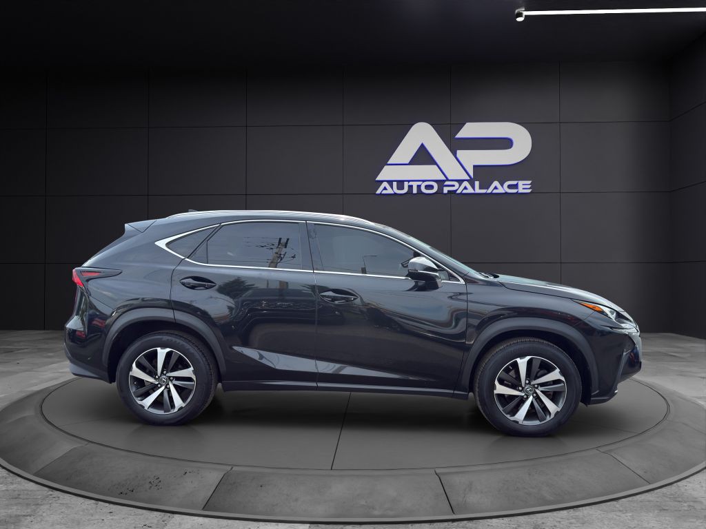 2018 Lexus NX Image 8