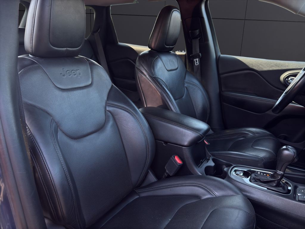 2019 Jeep Cherokee Image 14