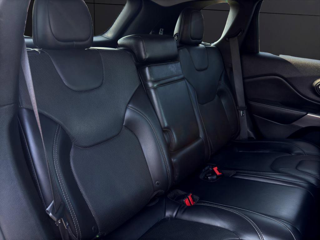2019 Jeep Cherokee Image 20