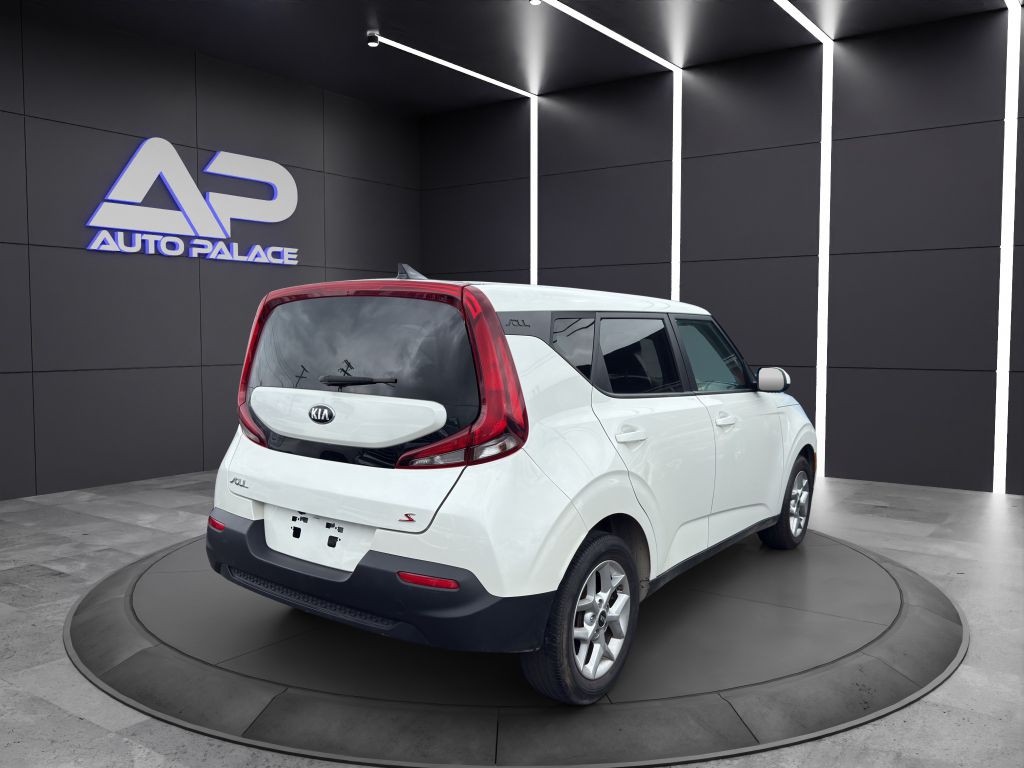 2021 Kia Soul Image 6