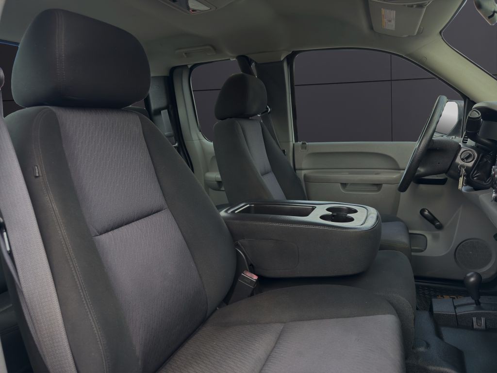 2011 Chevrolet Silverado 1500 Image 13