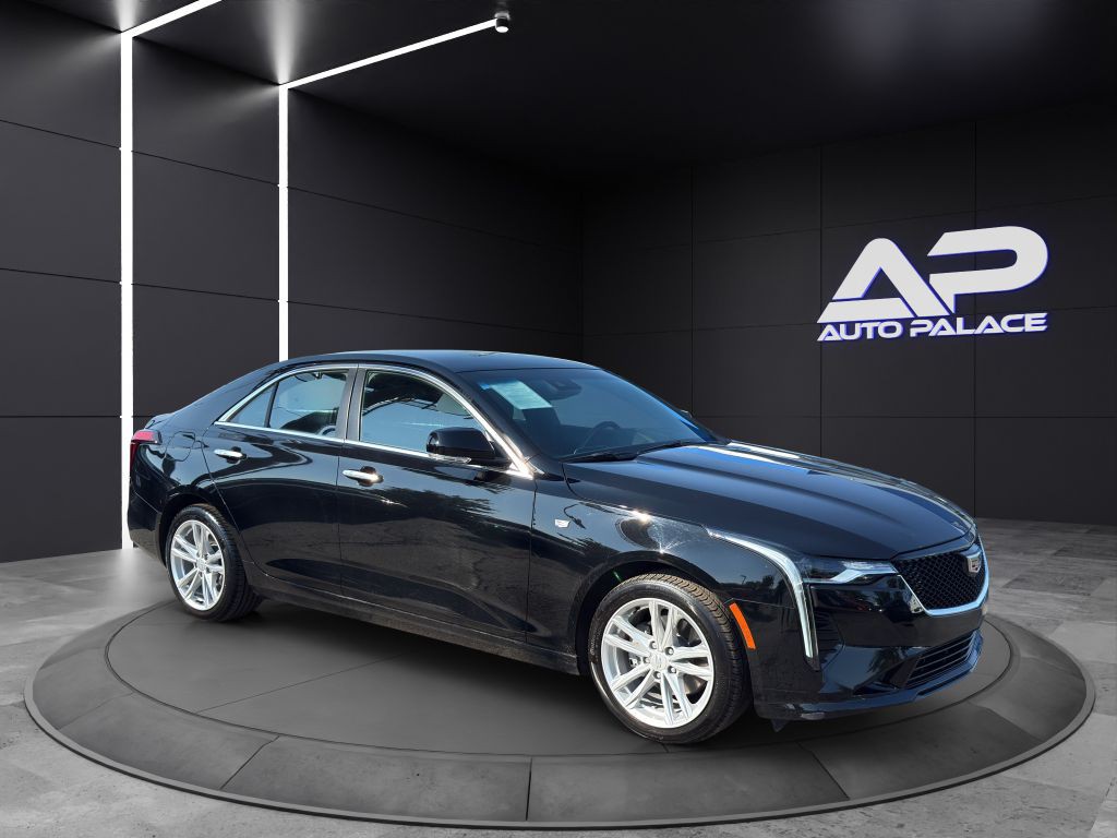 2023 Cadillac CT4 Image 3