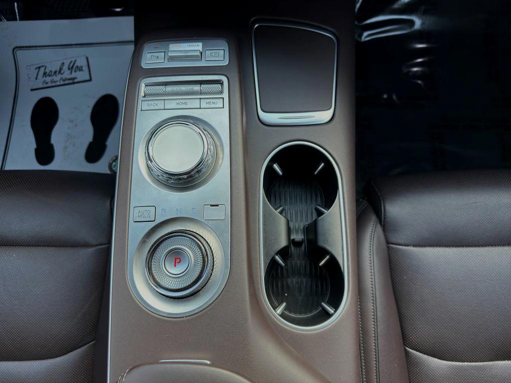 2022 Genesis GV70 Image 19