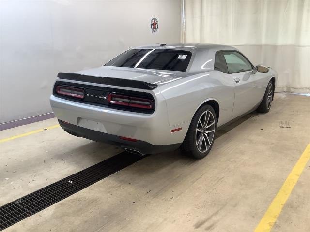 2023 Dodge Challenger Image 2