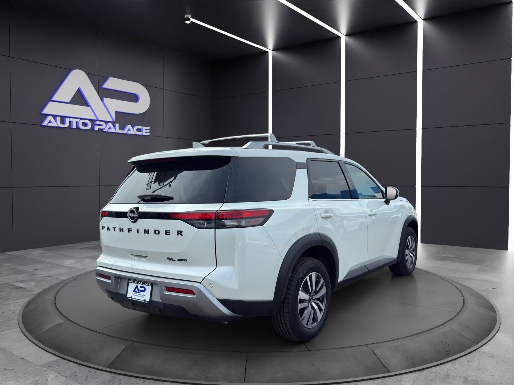 2023 Nissan Pathfinder Image 6