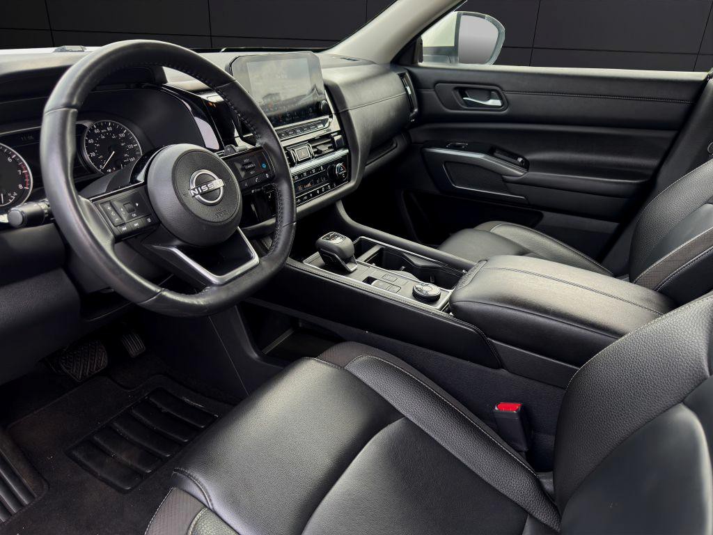 2023 Nissan Pathfinder Image 12