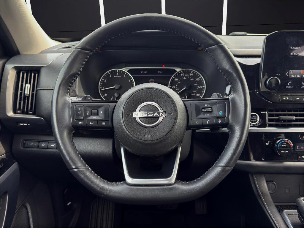 2023 Nissan Pathfinder Image 16