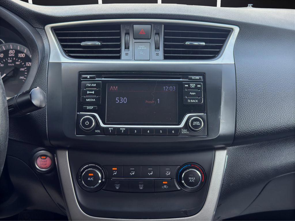 2015 Nissan Sentra Image 15