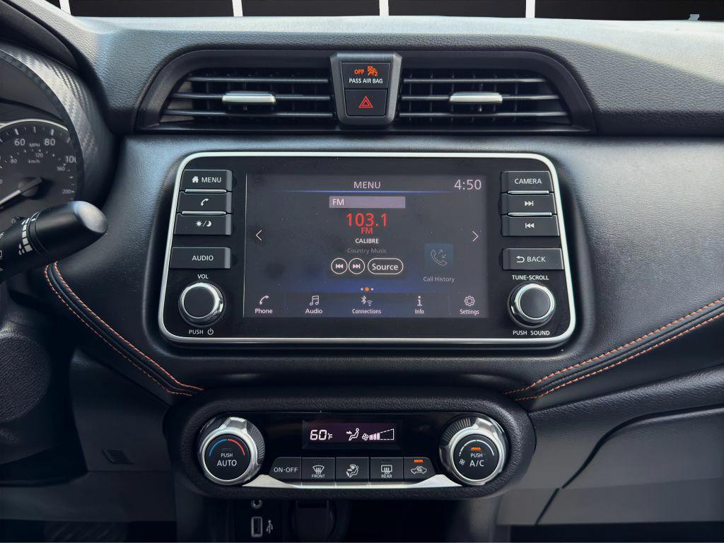 2022 Nissan Versa Image 18
