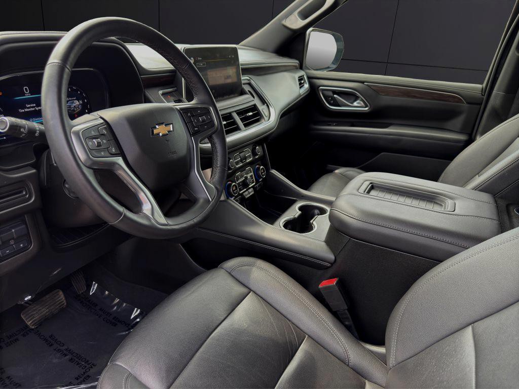 2022 Chevrolet Suburban Image 12