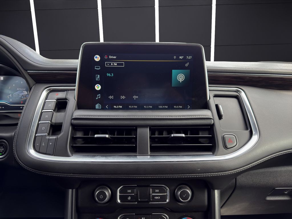 2022 Chevrolet Suburban Image 17