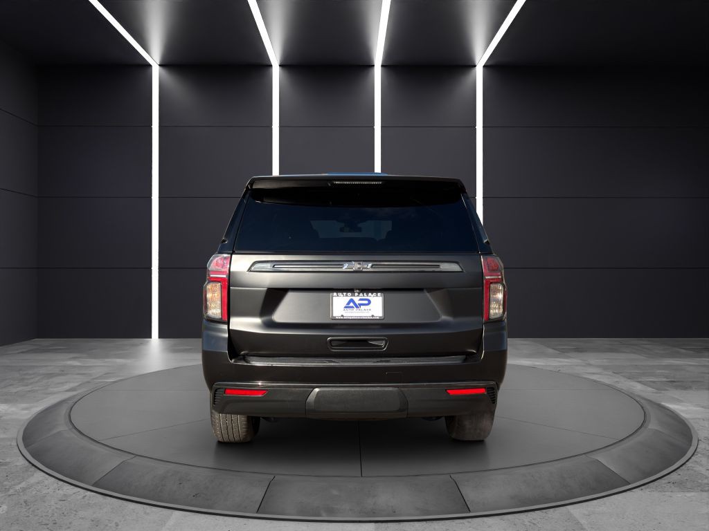 2022 Chevrolet Suburban Image 5