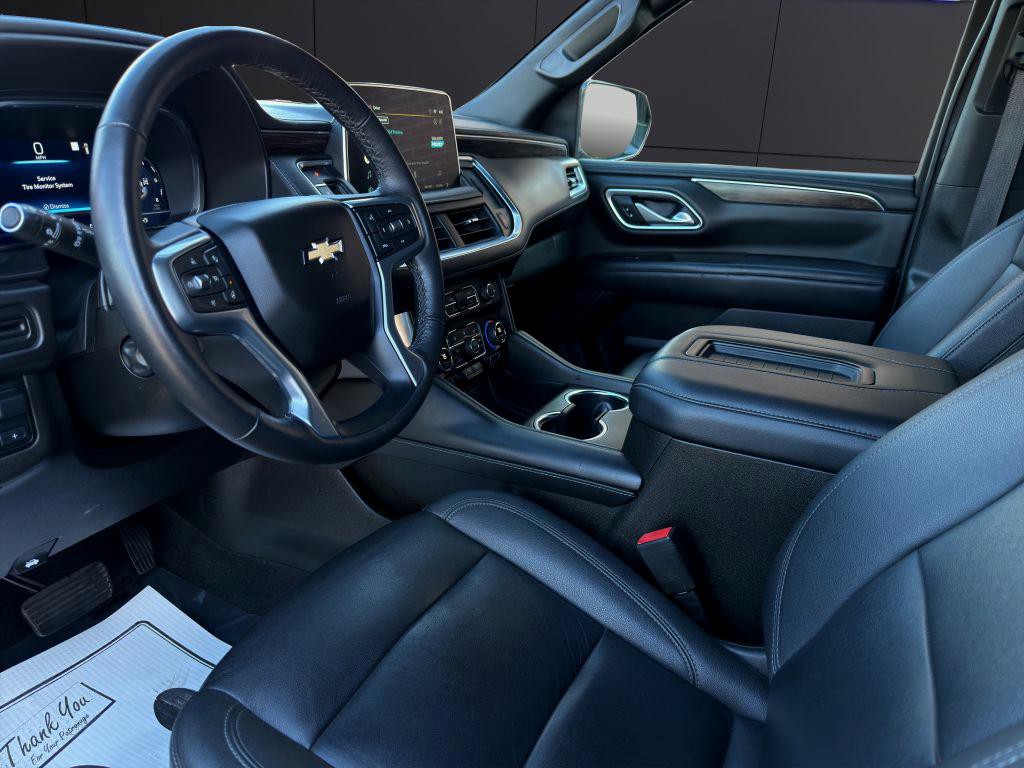 2022 Chevrolet Suburban Image 12