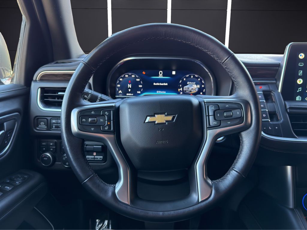 2022 Chevrolet Suburban Image 16