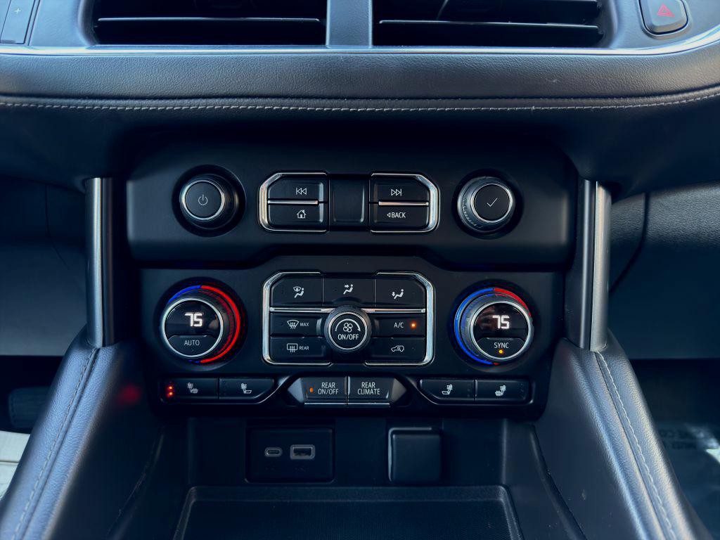 2022 Chevrolet Suburban Image 18