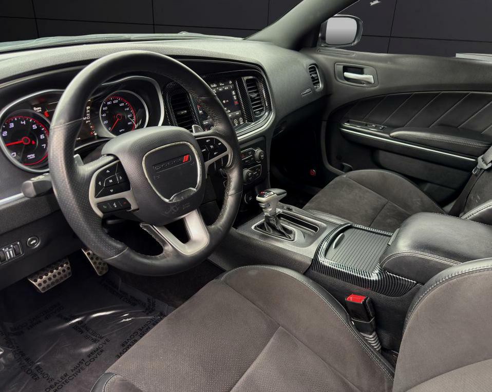 2017 Dodge Charger Image 12