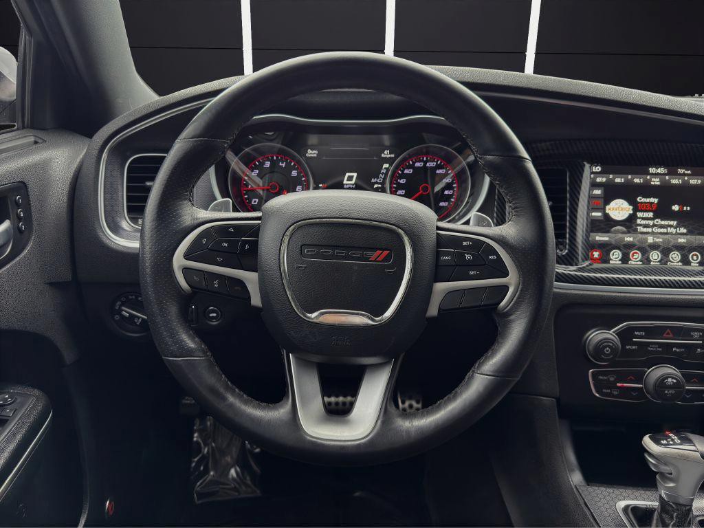 2017 Dodge Charger Image 16