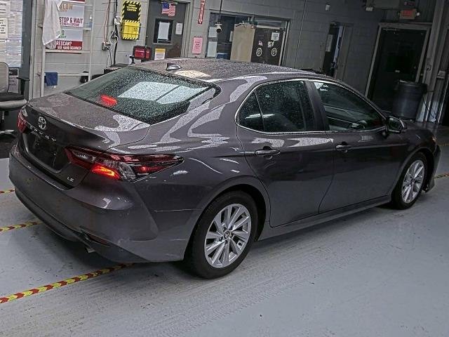 2024 Toyota Camry Image 2