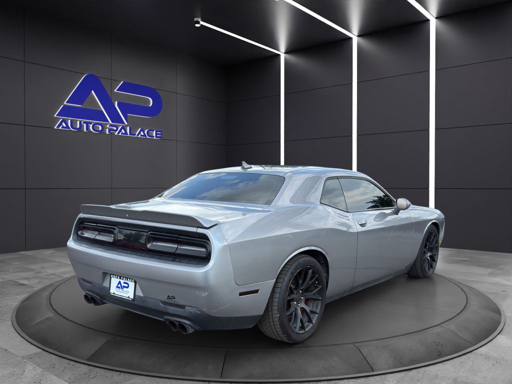 2016 Dodge Challenger Image 6