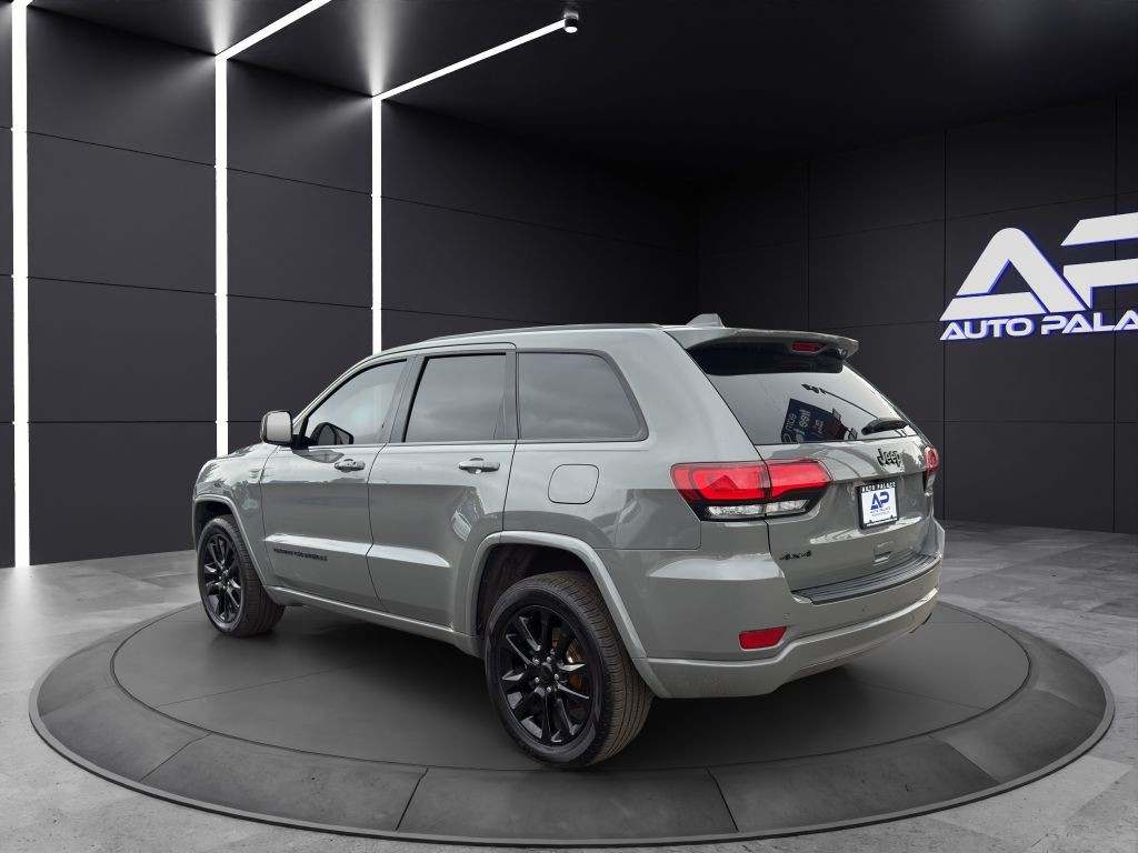2021 Jeep Grand Cherokee Image 4