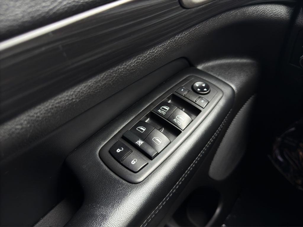 2021 Jeep Grand Cherokee Image 11