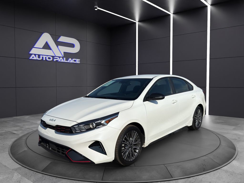 2024 Kia Forte Image 1