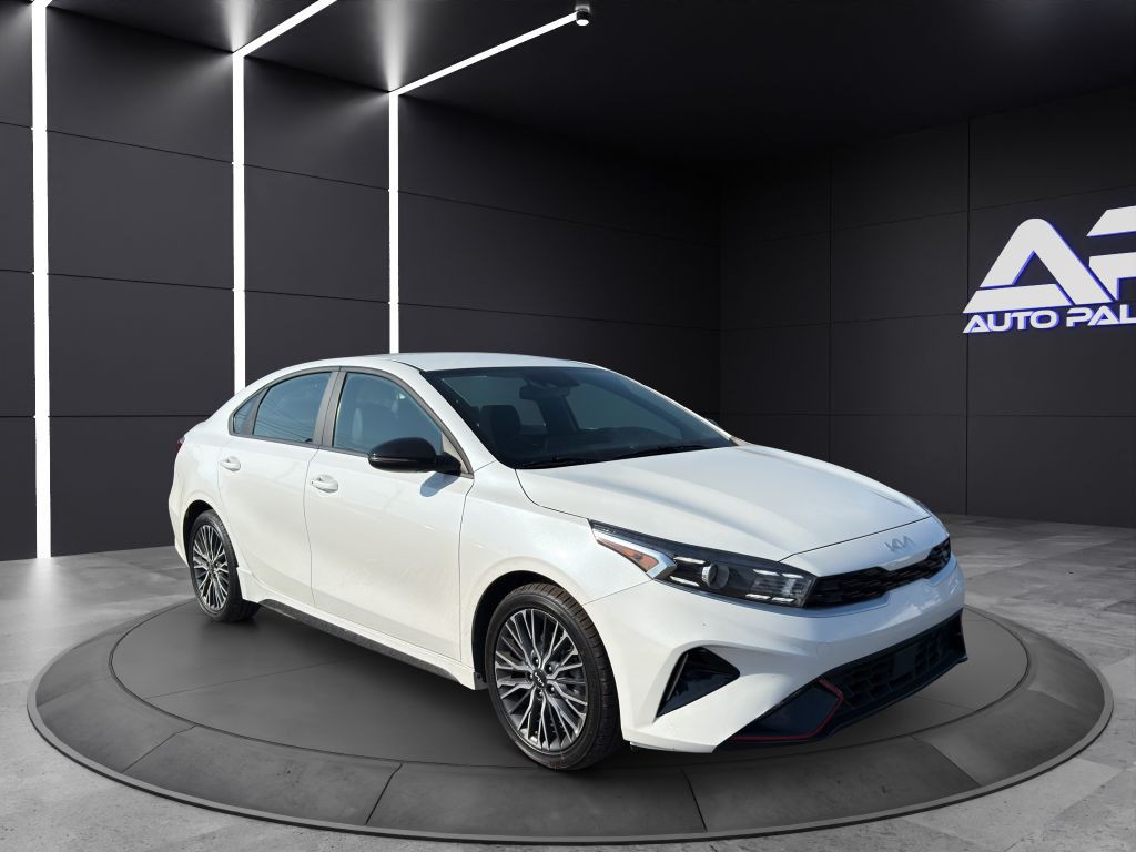 2024 Kia Forte Image 3