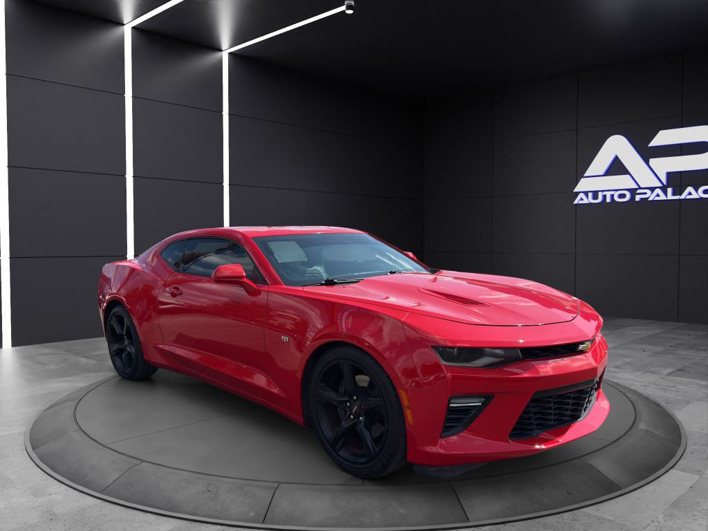 2017 Chevrolet Camaro Image 3