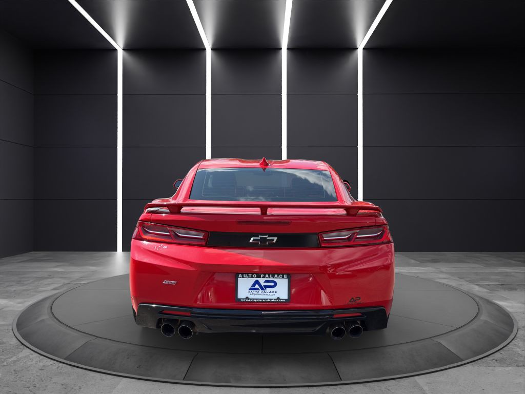 2017 Chevrolet Camaro Image 5