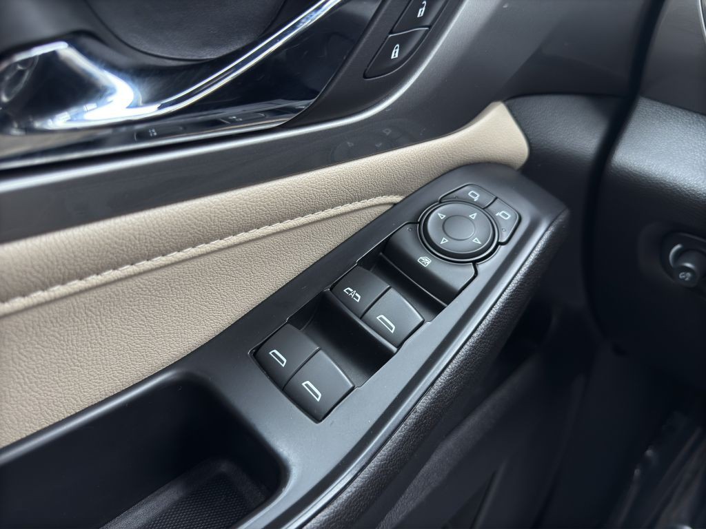 2023 Chevrolet Traverse Image 11