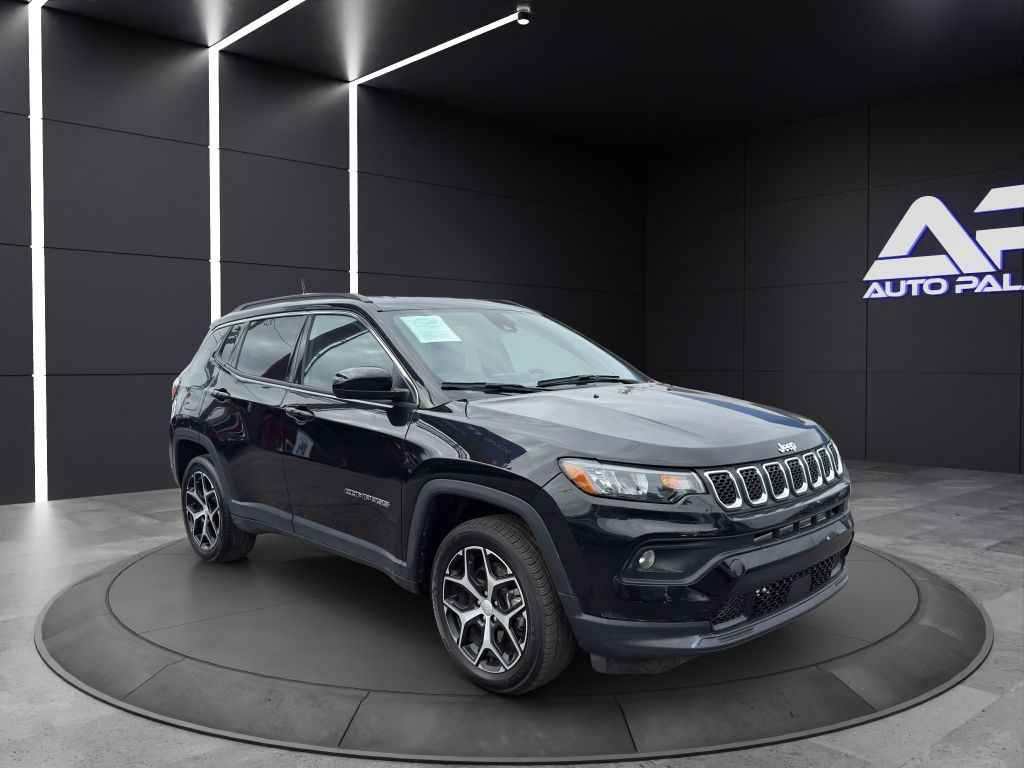 2024 Jeep Compass Image 3